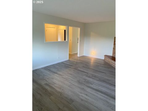 Tiny photo for 82277 Davisson Rd, Creswell, OR 97426 (MLS # 712211087)