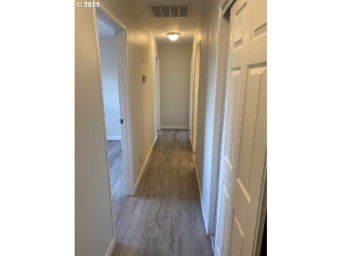 Tiny photo for 82277 Davisson Rd, Creswell, OR 97426 (MLS # 712211087)