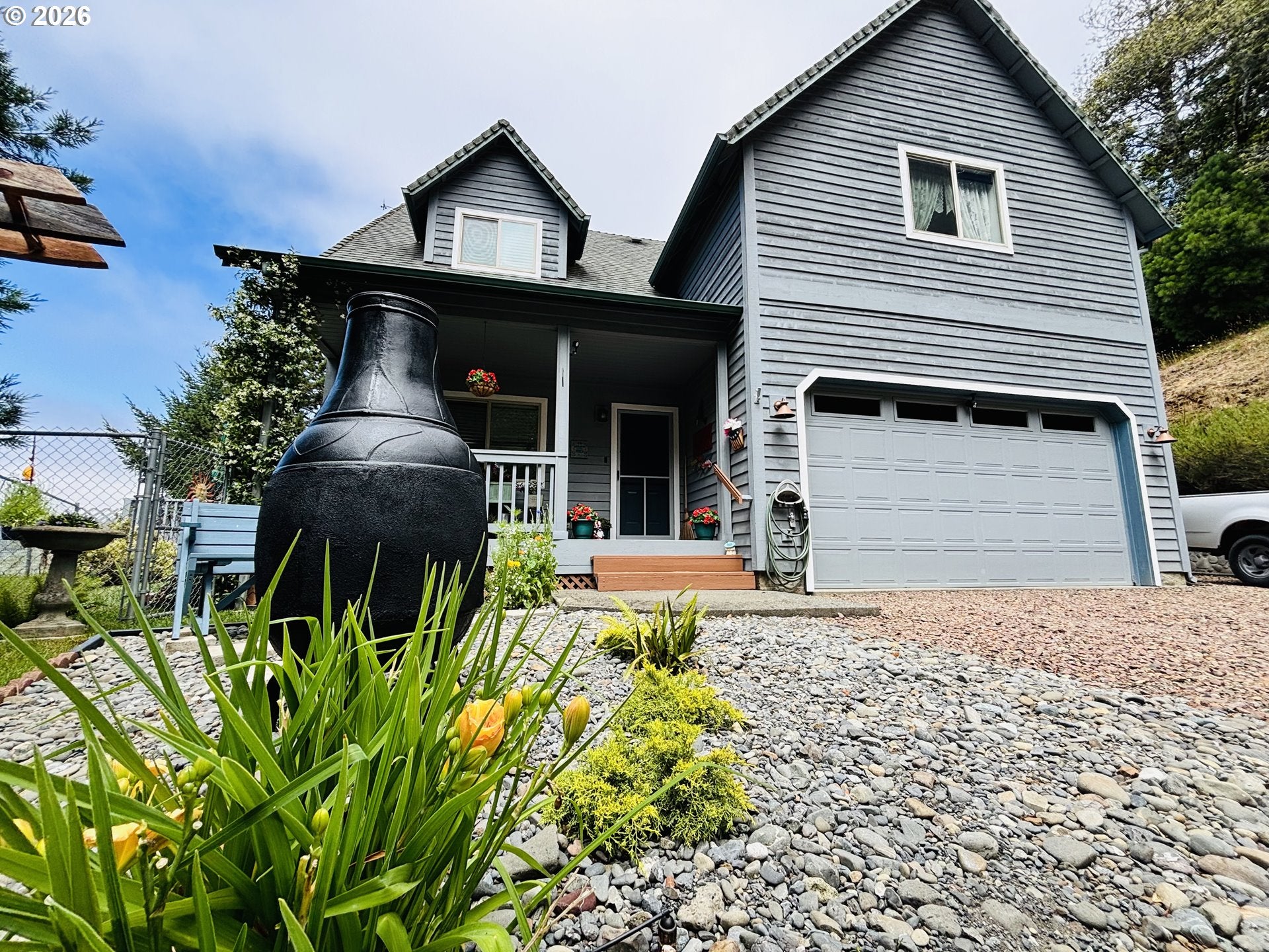 17166 MOUNTAIN DR