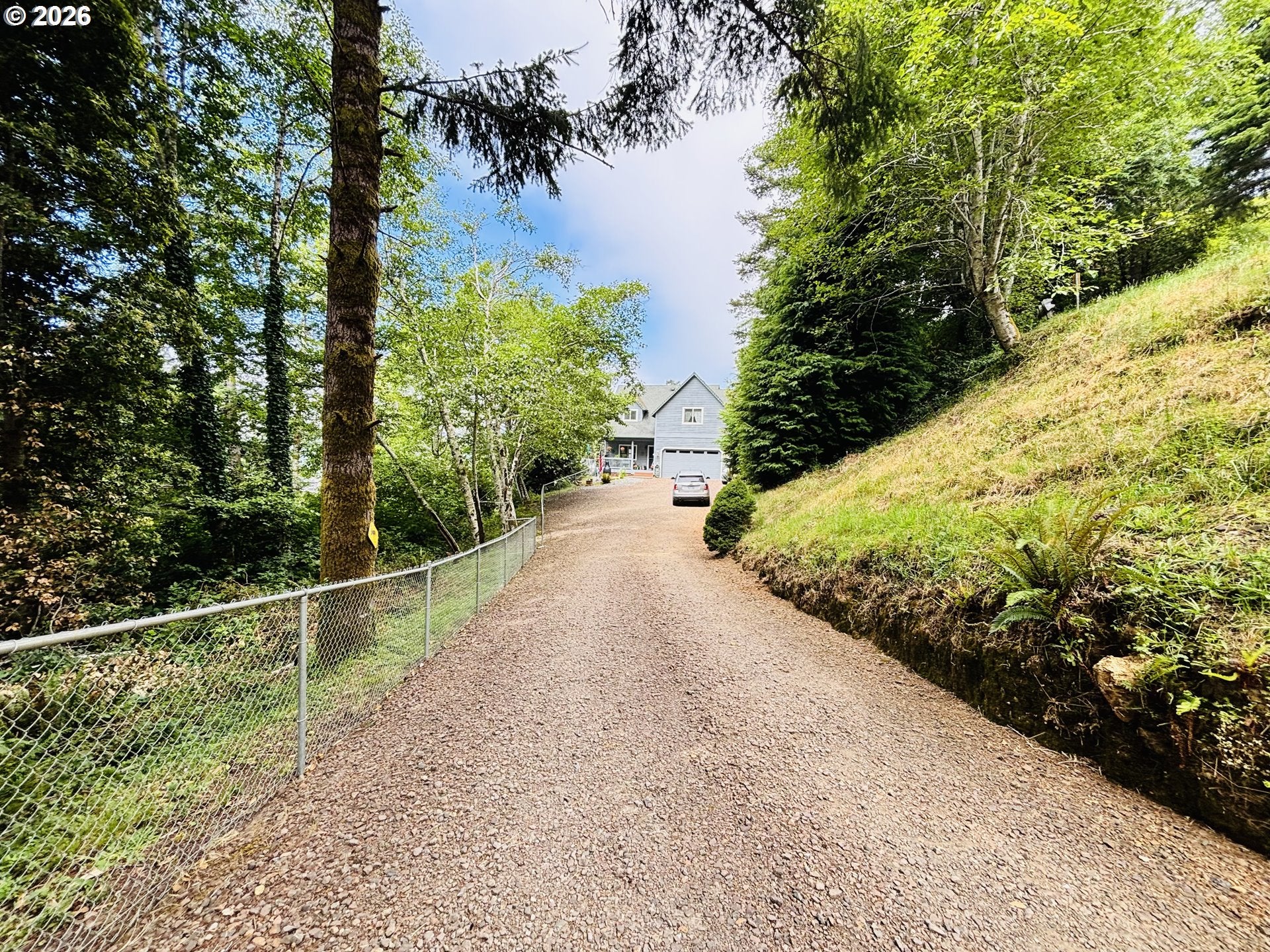 17166 MOUNTAIN DR