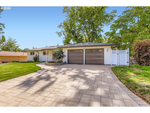 13541 SW 63RD PL Portland OR 97219