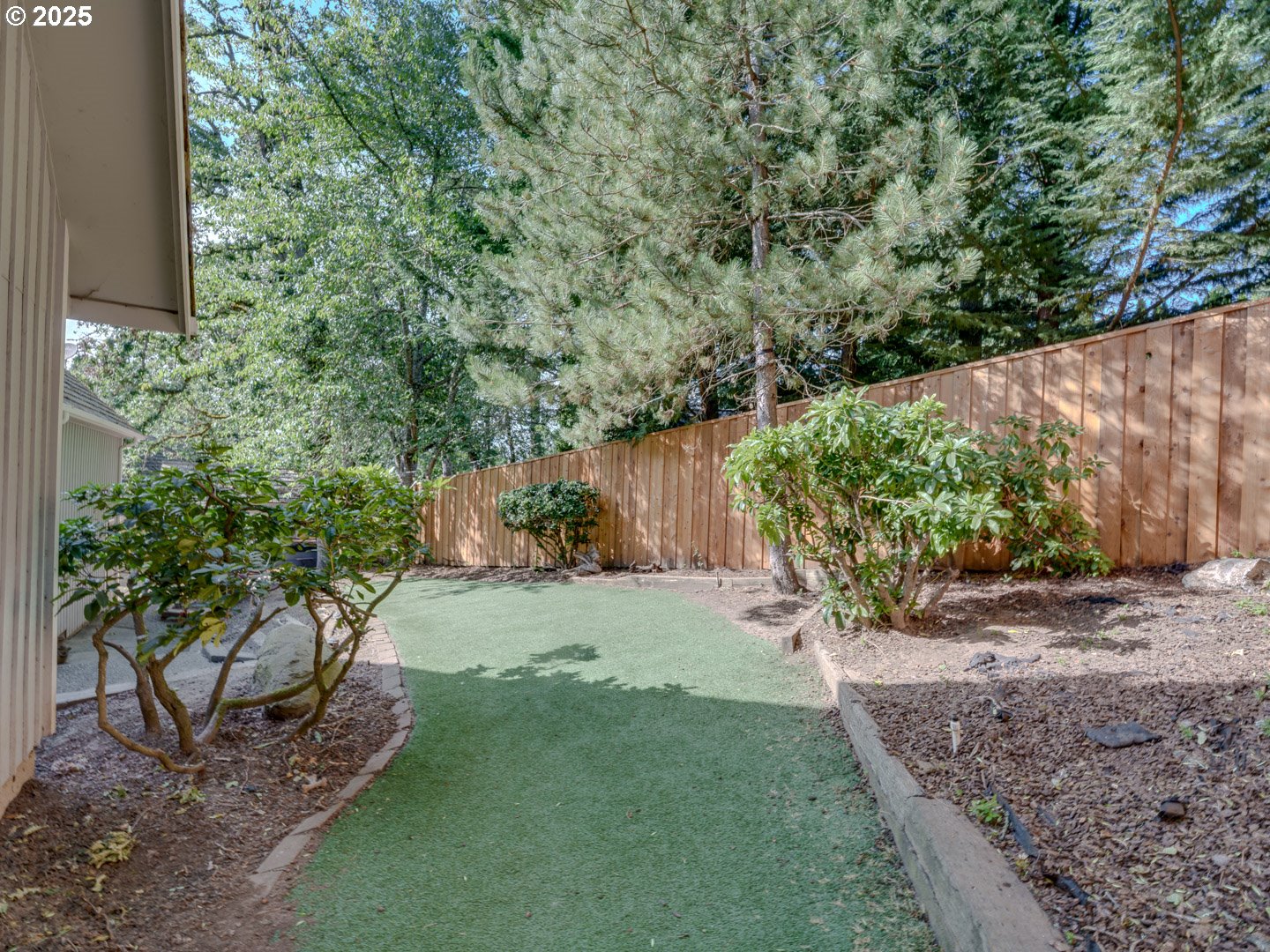 2703 MOON MOUNTAIN DR