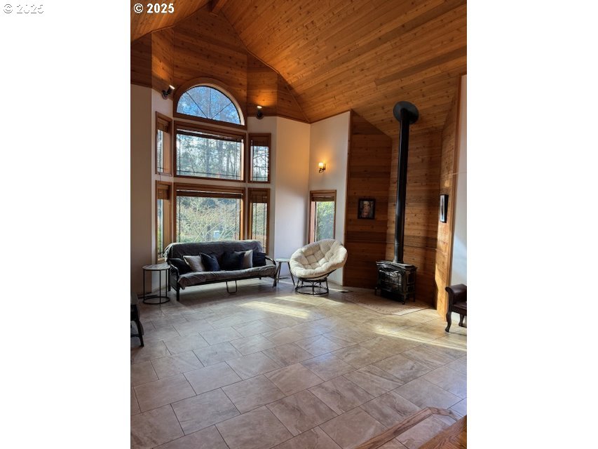 2703 MOON MOUNTAIN DR