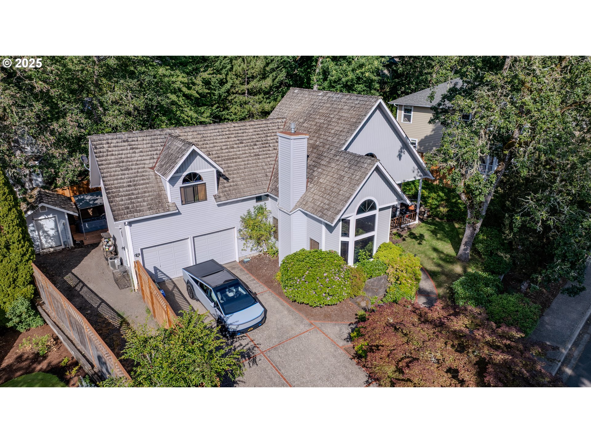 2703 MOON MOUNTAIN DR