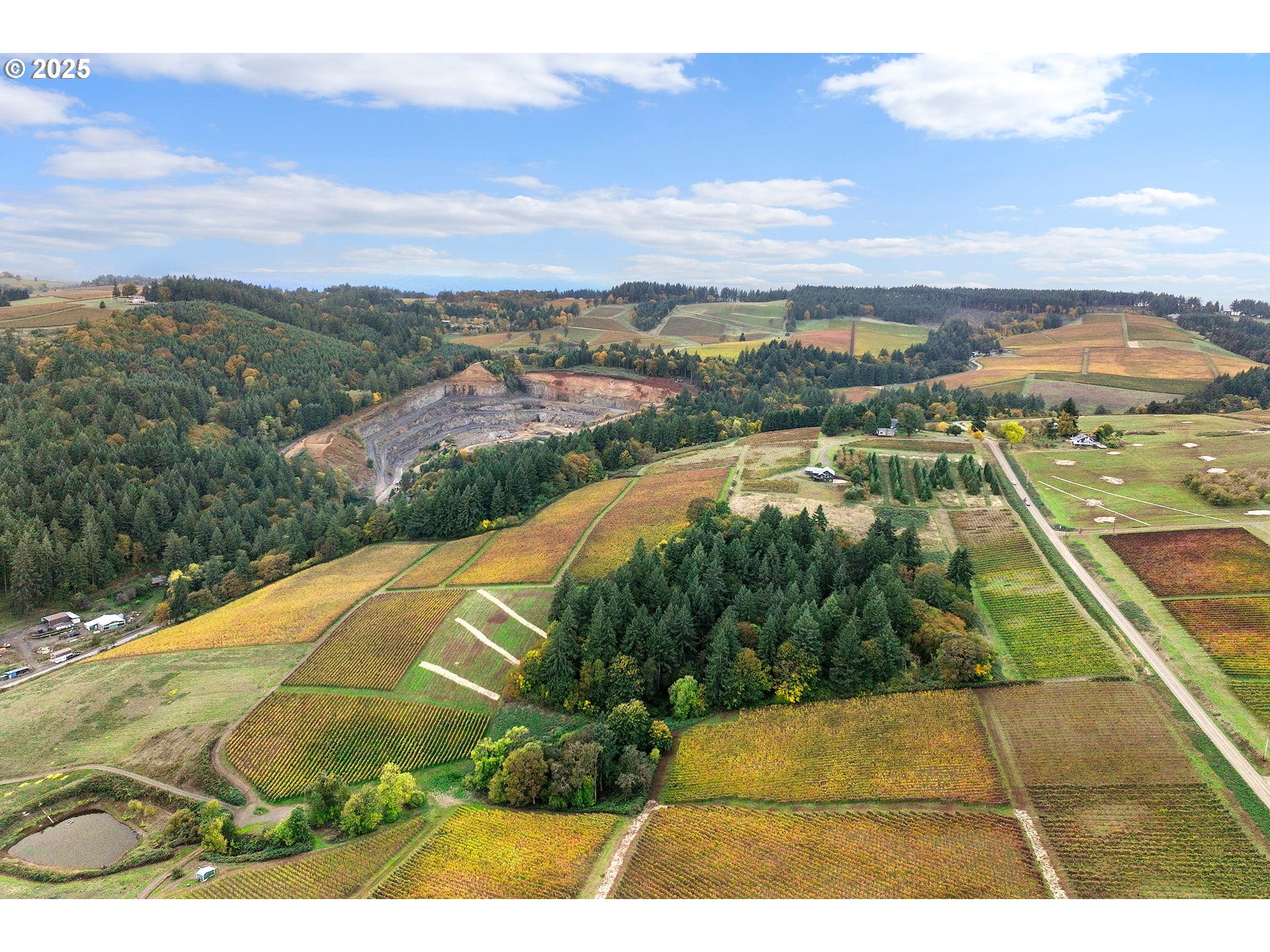 9325 NE WORDEN HILL RD