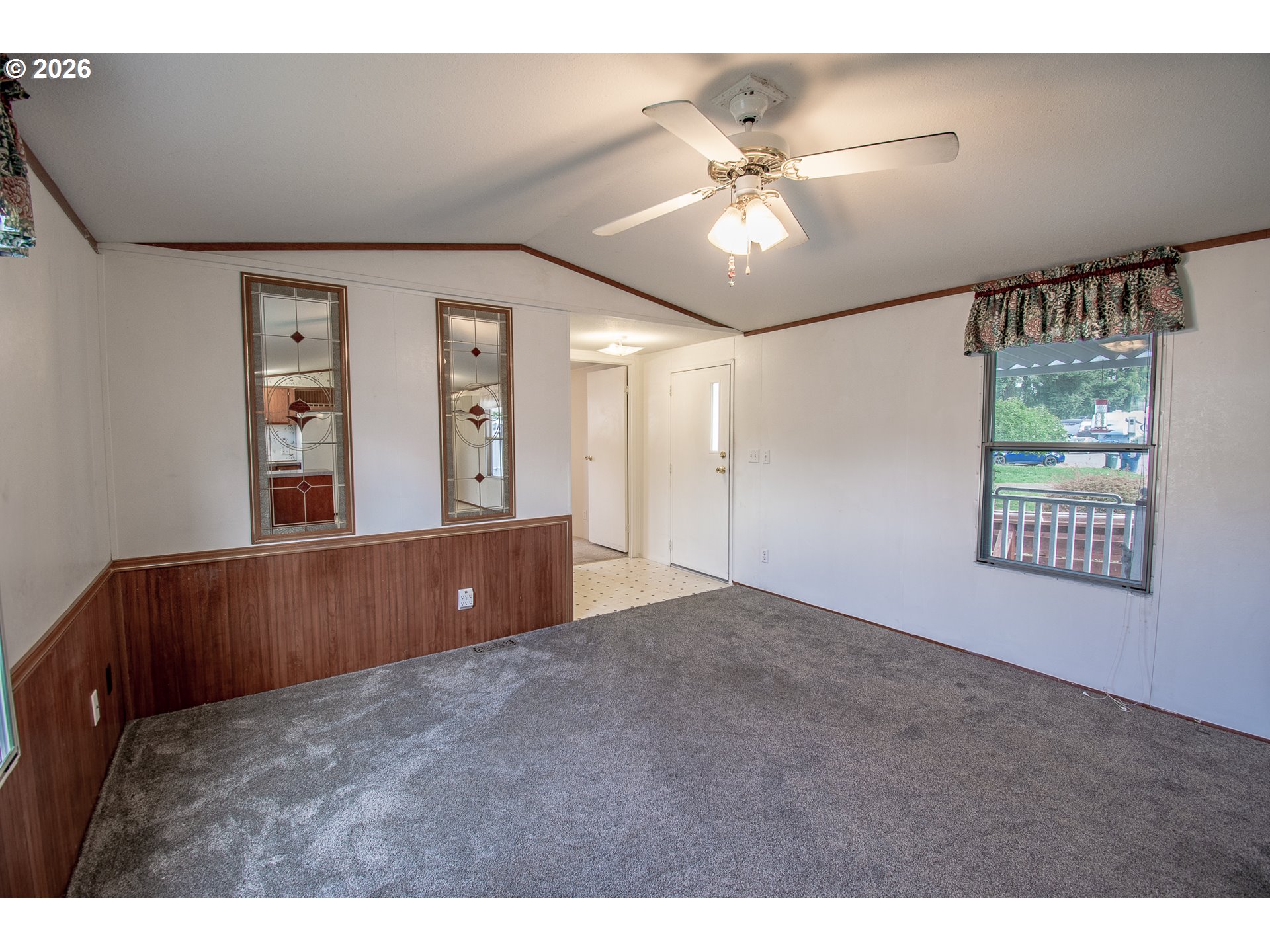 4750 FRANKLIN BLVD F1