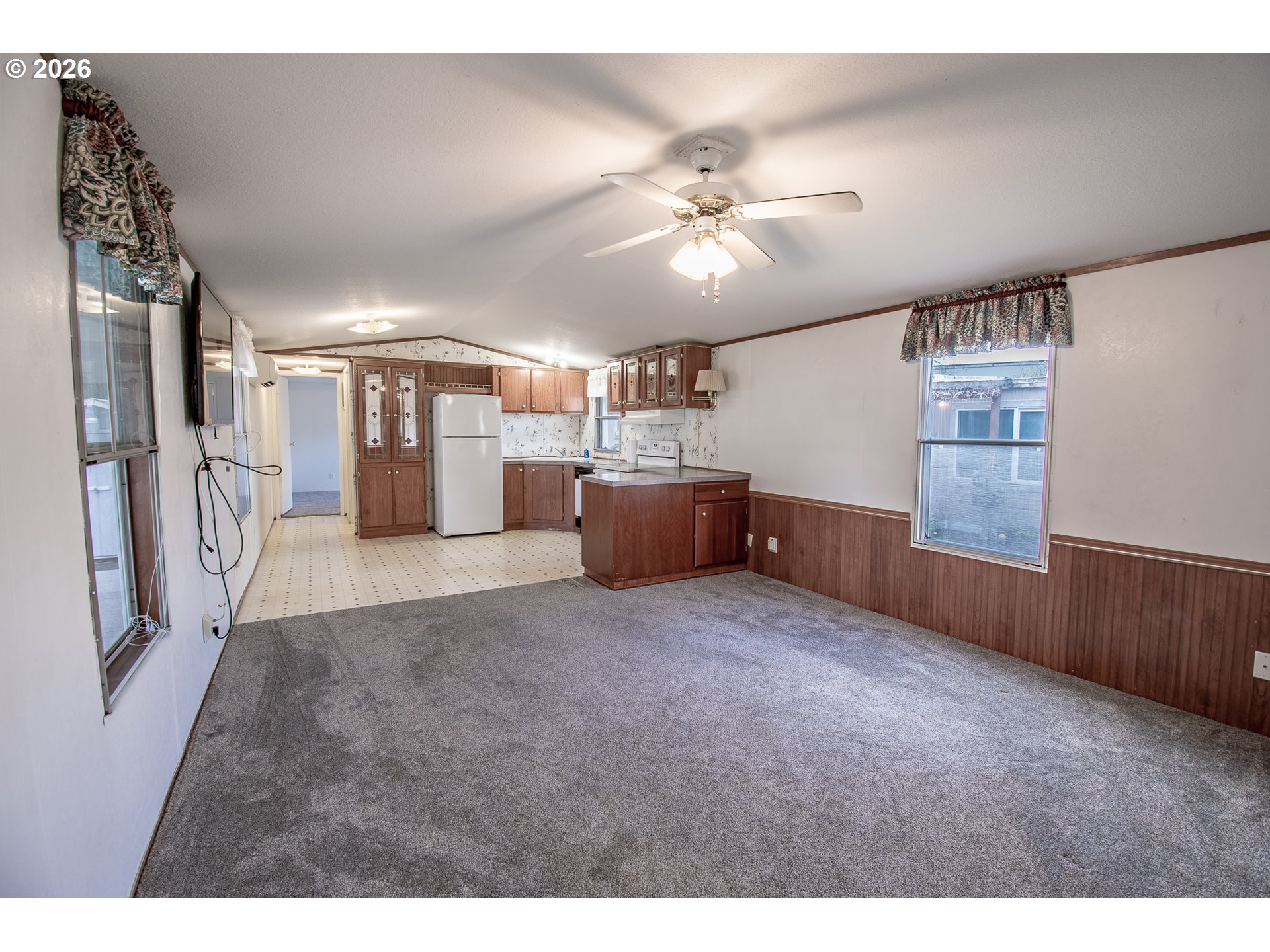 4750 FRANKLIN BLVD F1