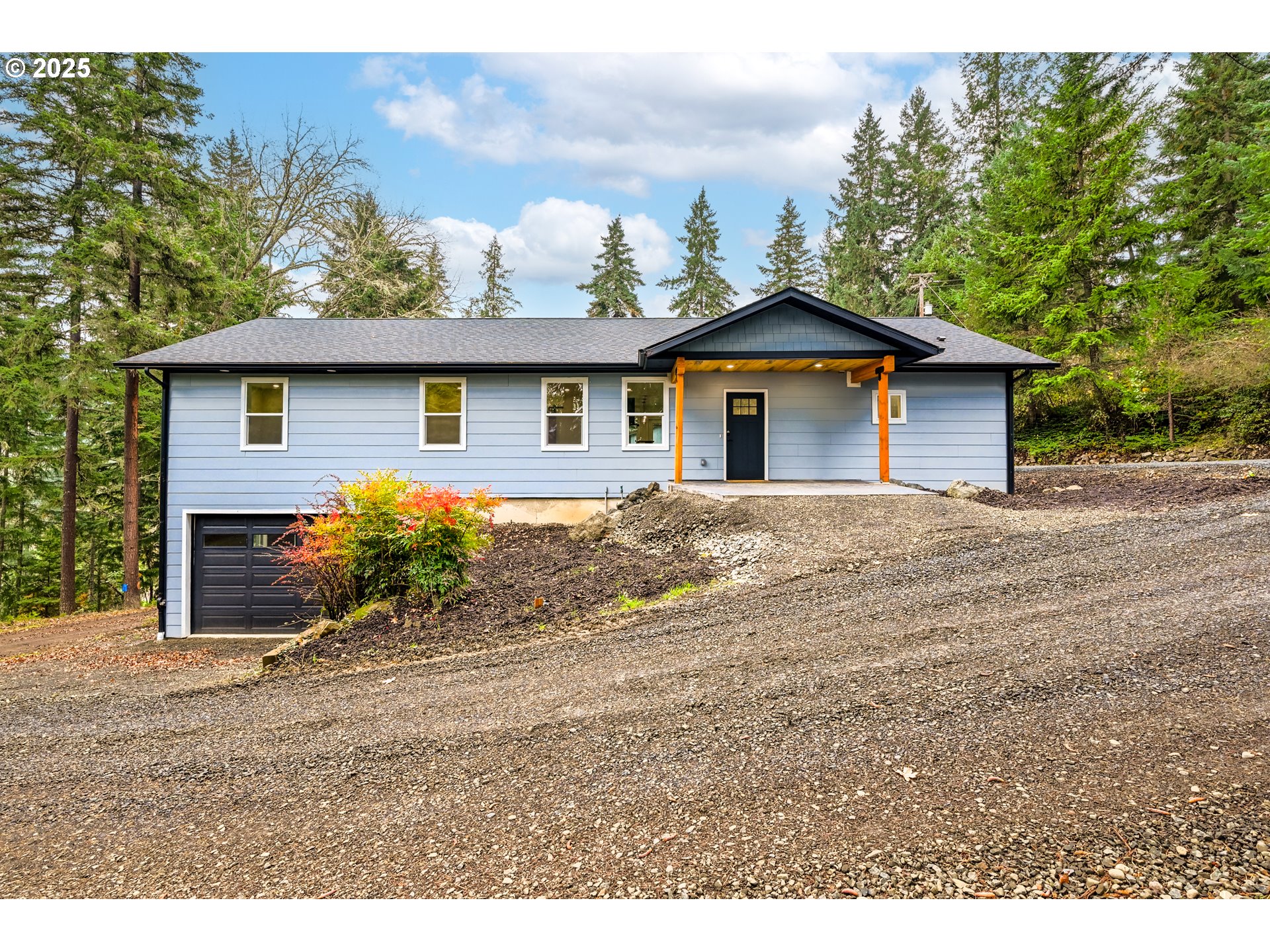 Photo 1 of 44 — 283 UPPER TERRACE LN, Glide, OR 97443