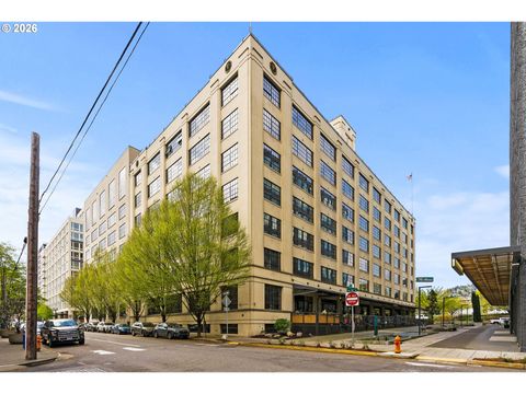 1400 NW IRVING ST Portland OR 97209