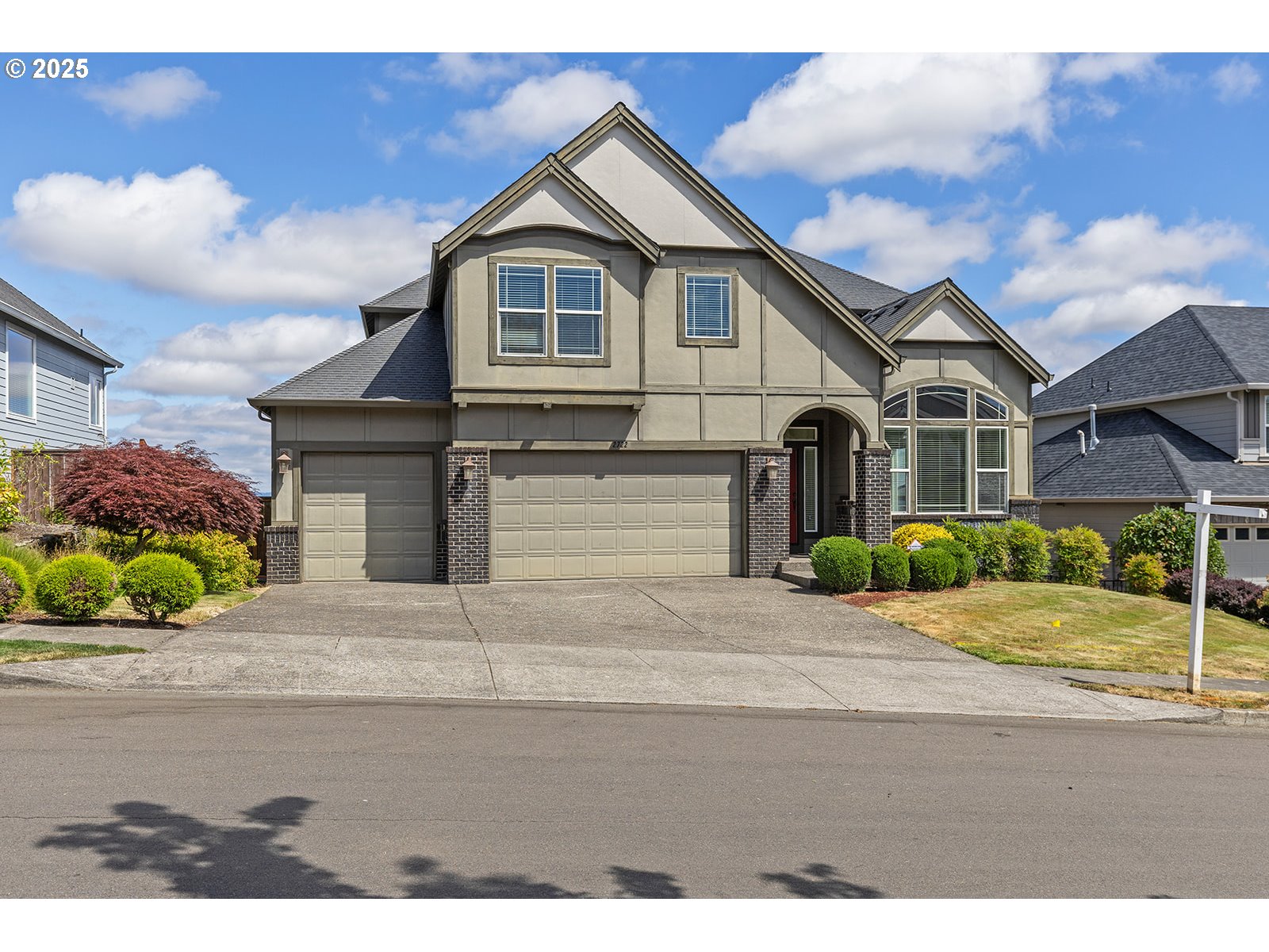2722 NE 159TH CIR
