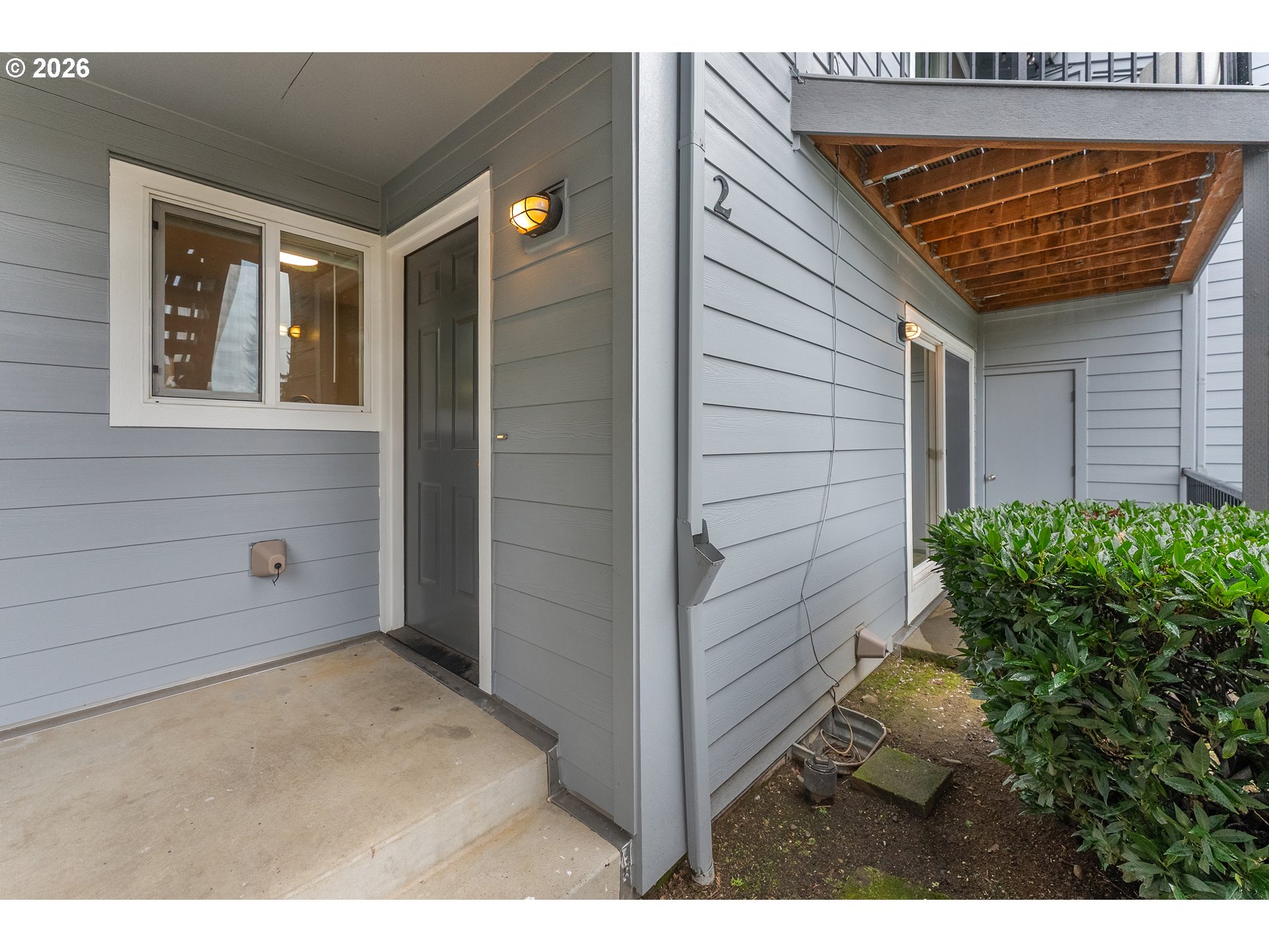 1040 Columbia Ridge DR 2