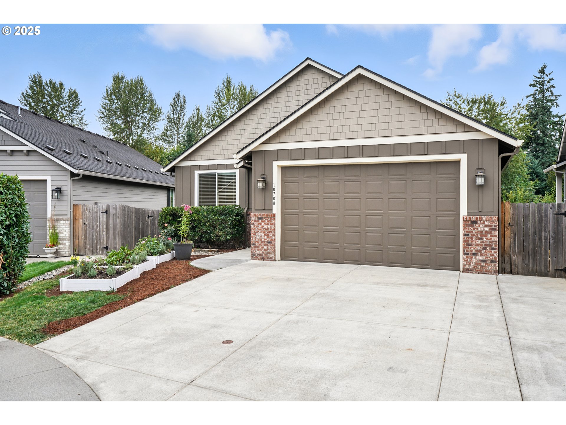 10708 NE 107TH CT