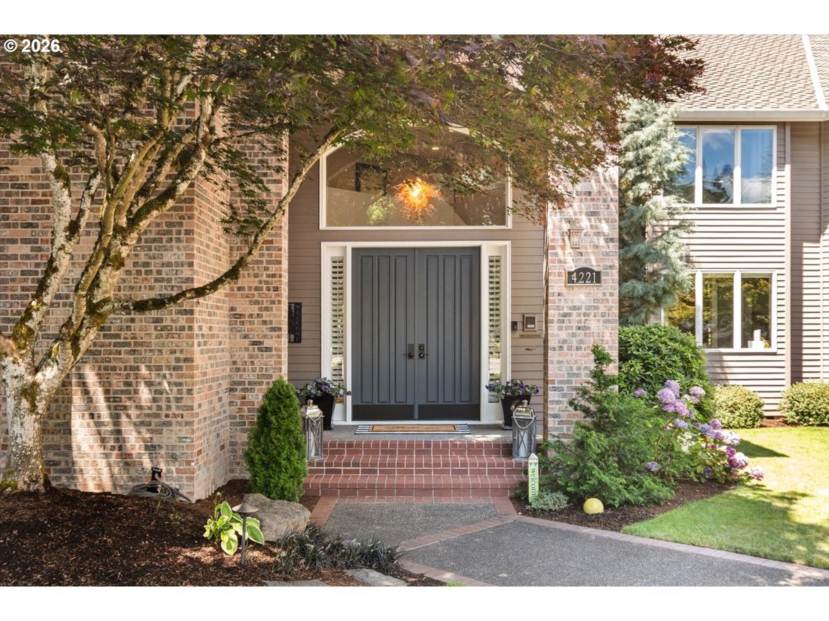 4221 SW SELLING CT