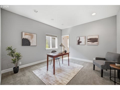 Tiny photo for 130 Magnolia Dr, Creswell, OR 97426 (MLS # 347246567)