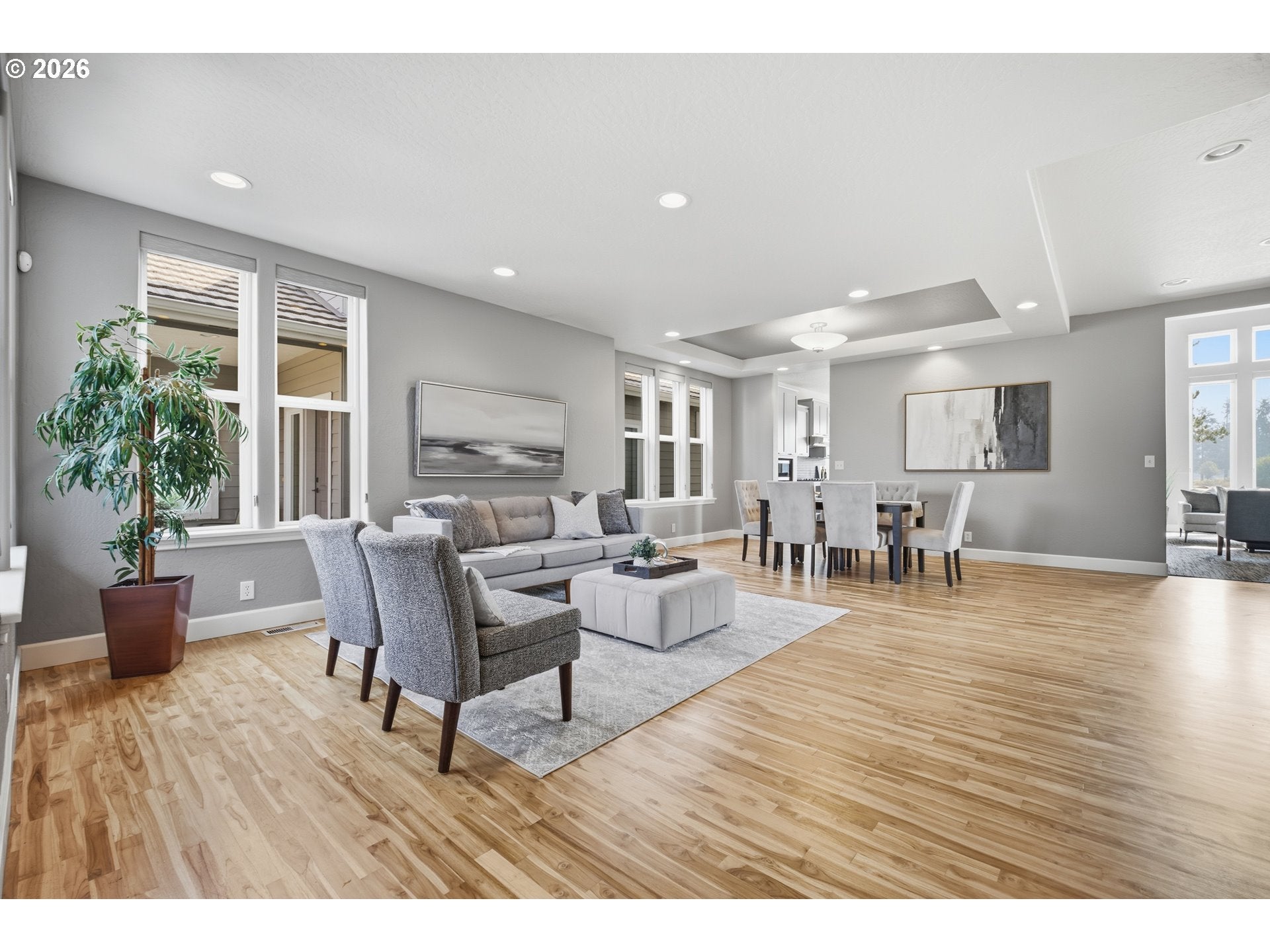 130 MAGNOLIA DR