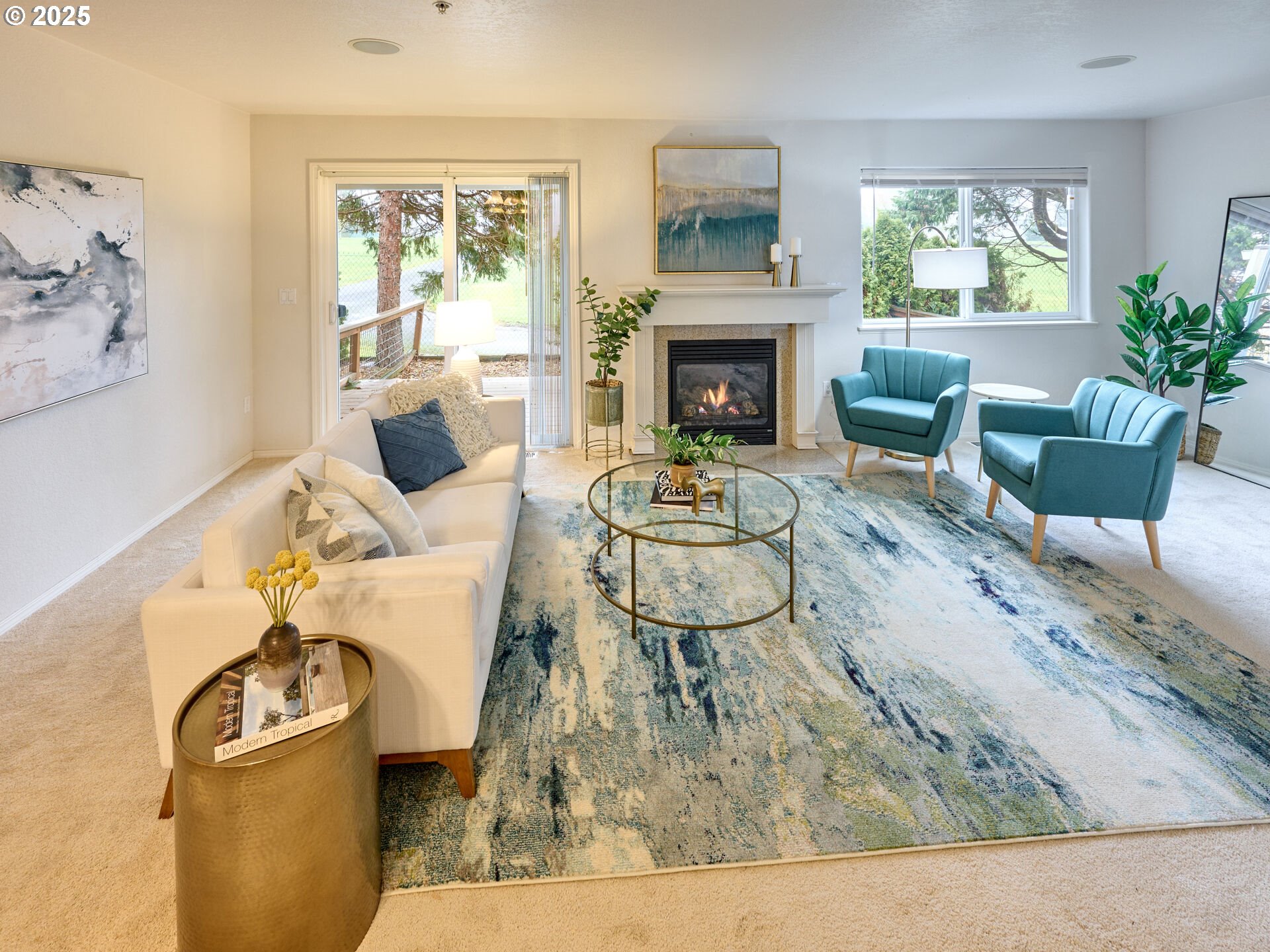 443 HARRIS LN