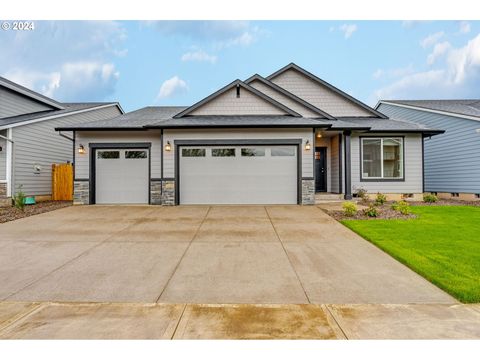 A home in Yamhill