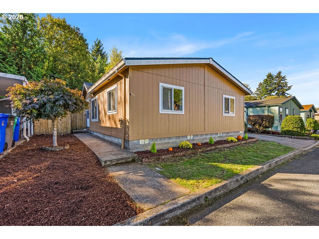 5200 SE 132ND AVE 15