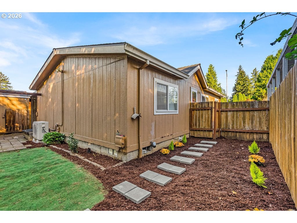 5200 SE 132ND AVE 15