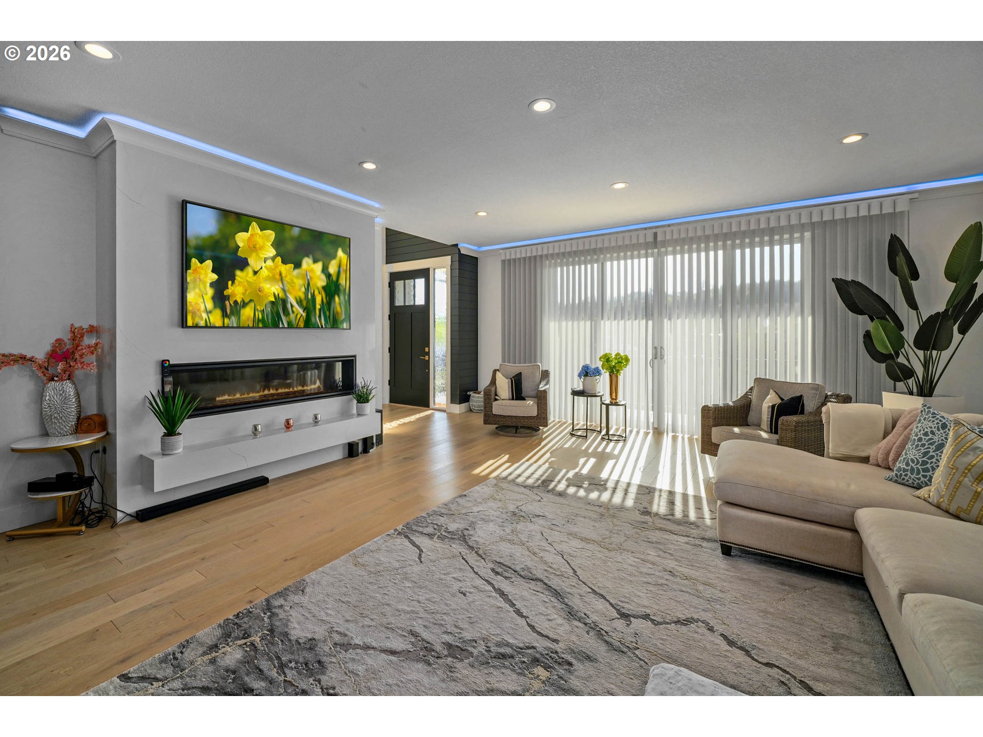 5363 HOLLY LOOP