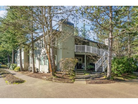 5064 FOOTHILLS DR #23G Lake Oswego OR 97034
