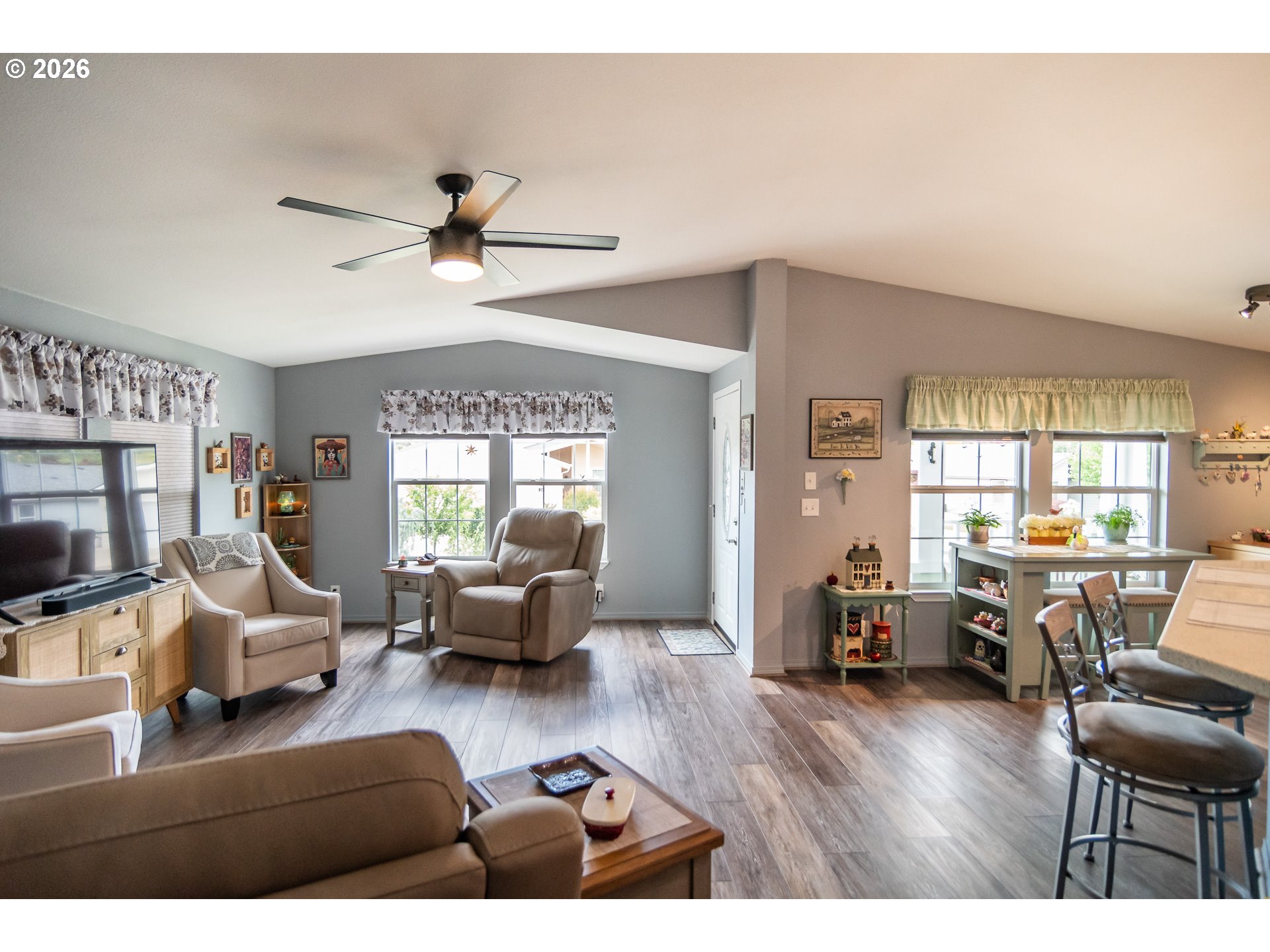 345 LITTLEBROOK LN
