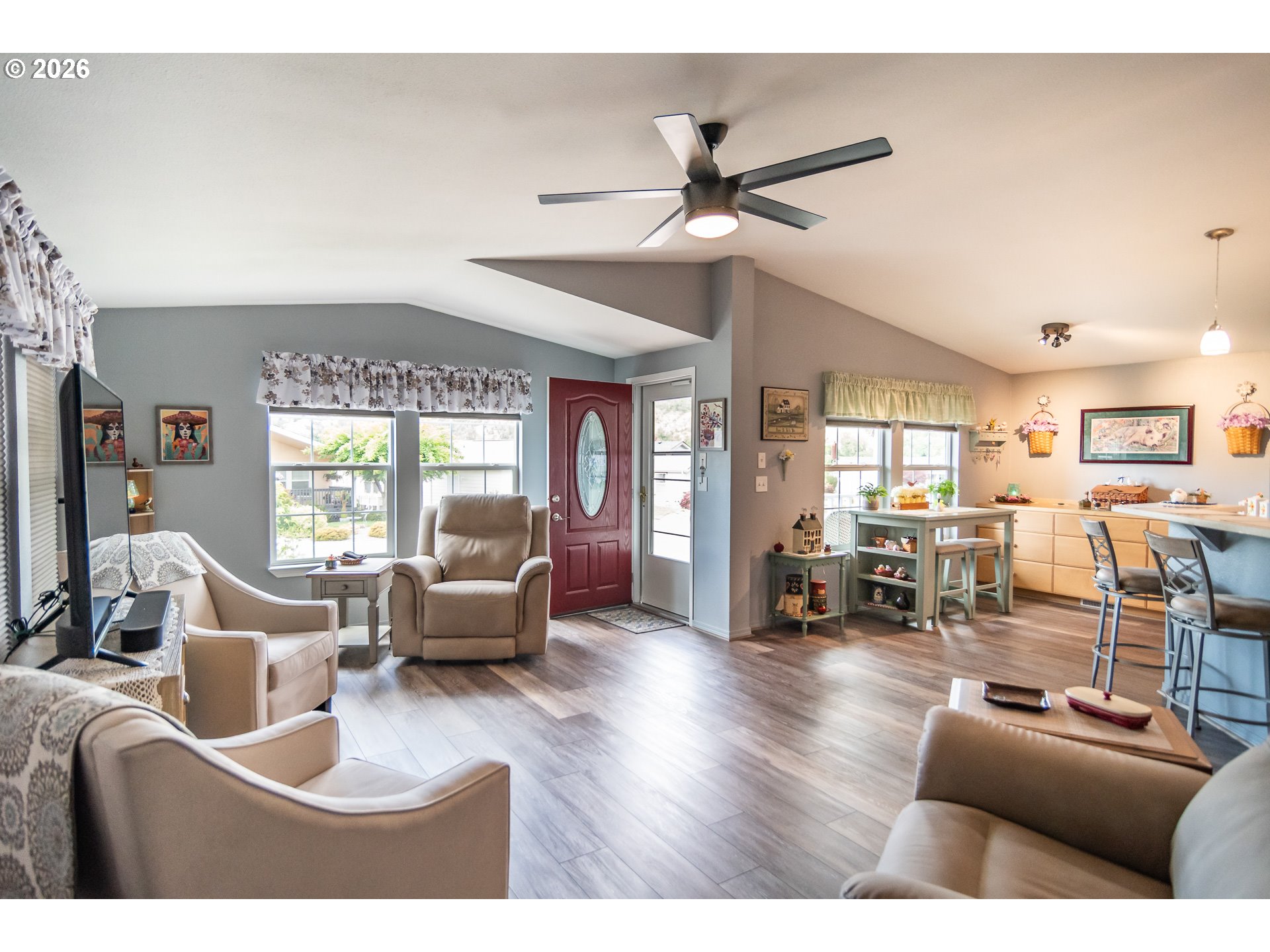 345 LITTLEBROOK LN