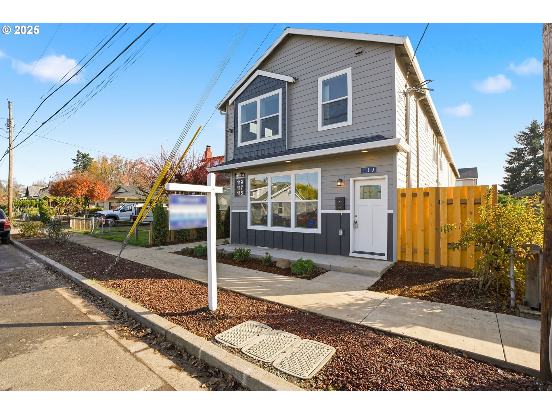Photo 1 of 16 — 119 E JERSEY, Gladstone, OR 97027