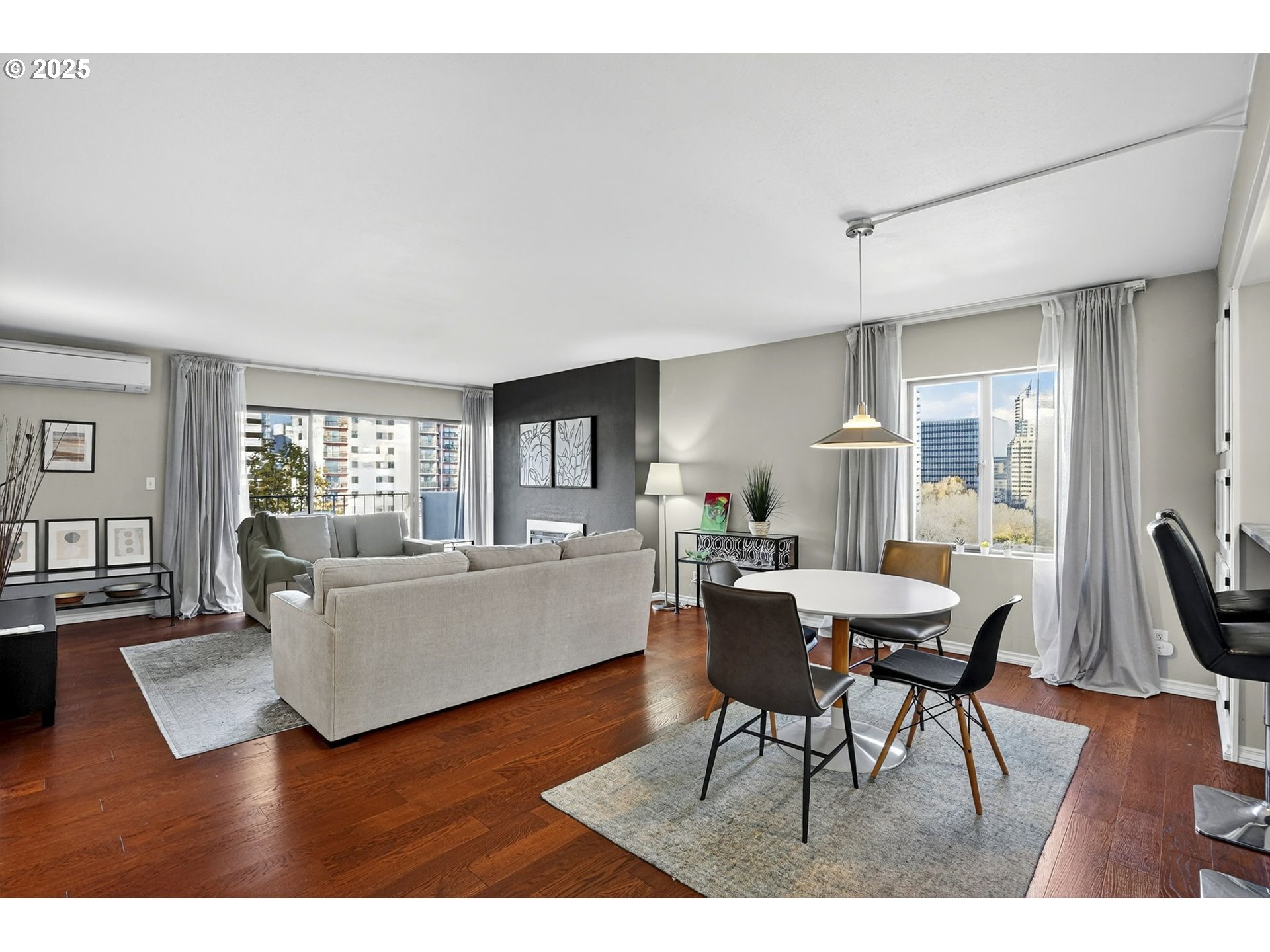 2211 SW 1ST AVE 1001