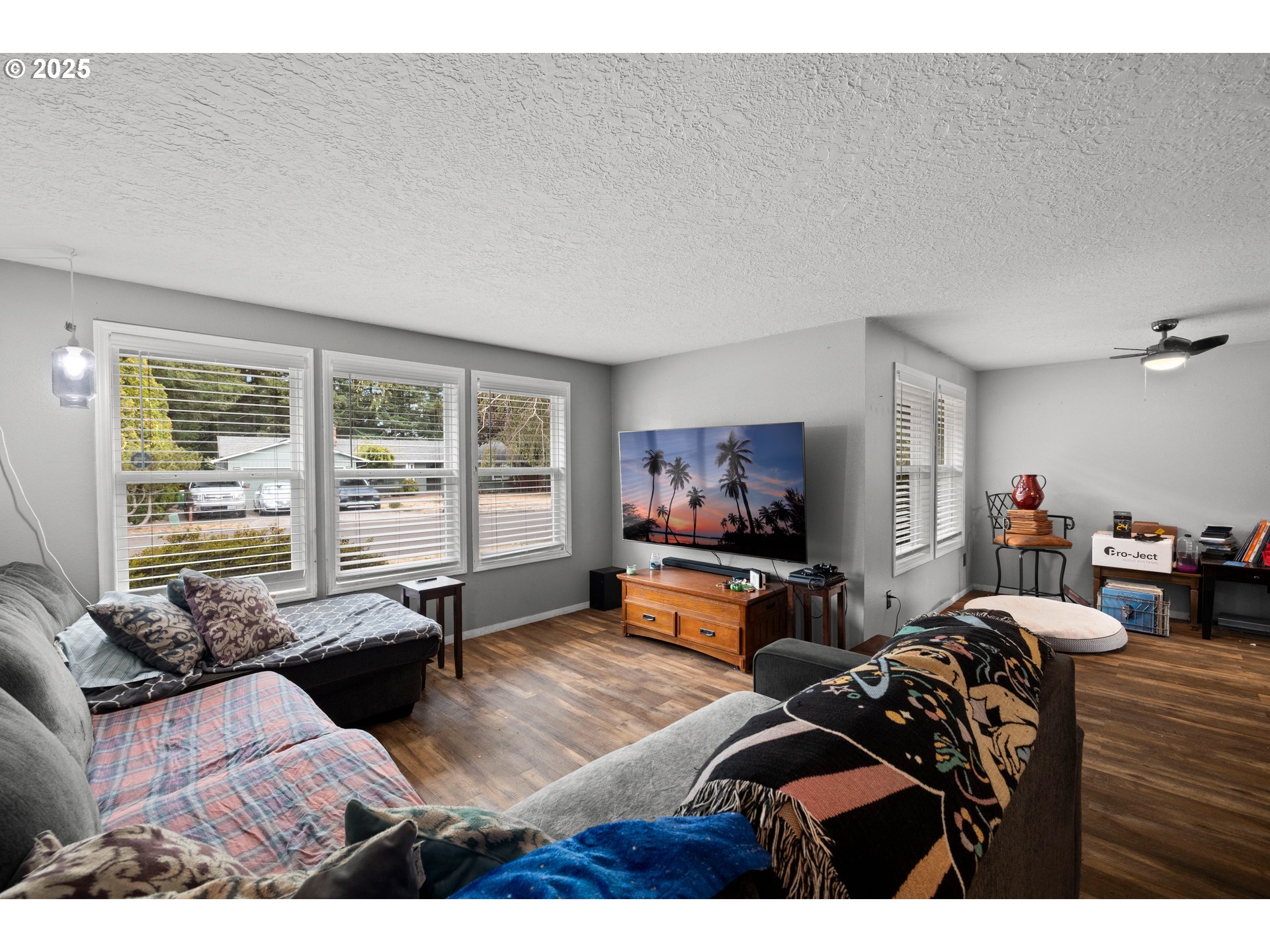 2012 SE EVANS AVE