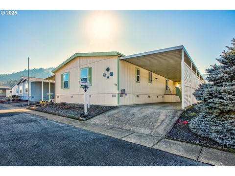 A home in Roseburg
