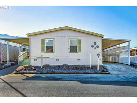 A home in Roseburg