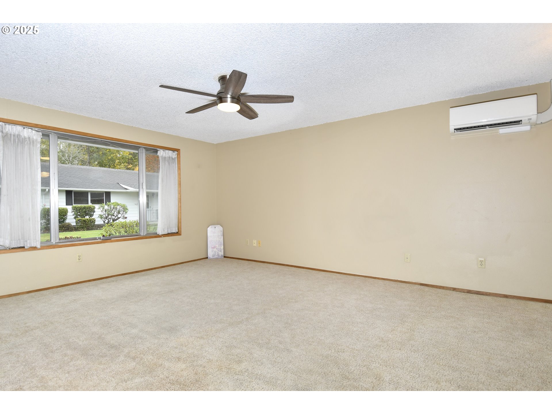 579 NE FLEMING AVE C-41