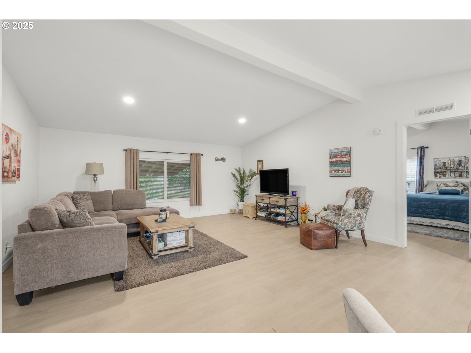 18780 CENTRAL POINT RD 19