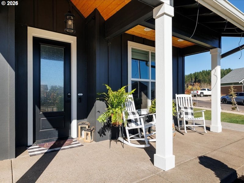 3005 NW ELIZABETH
