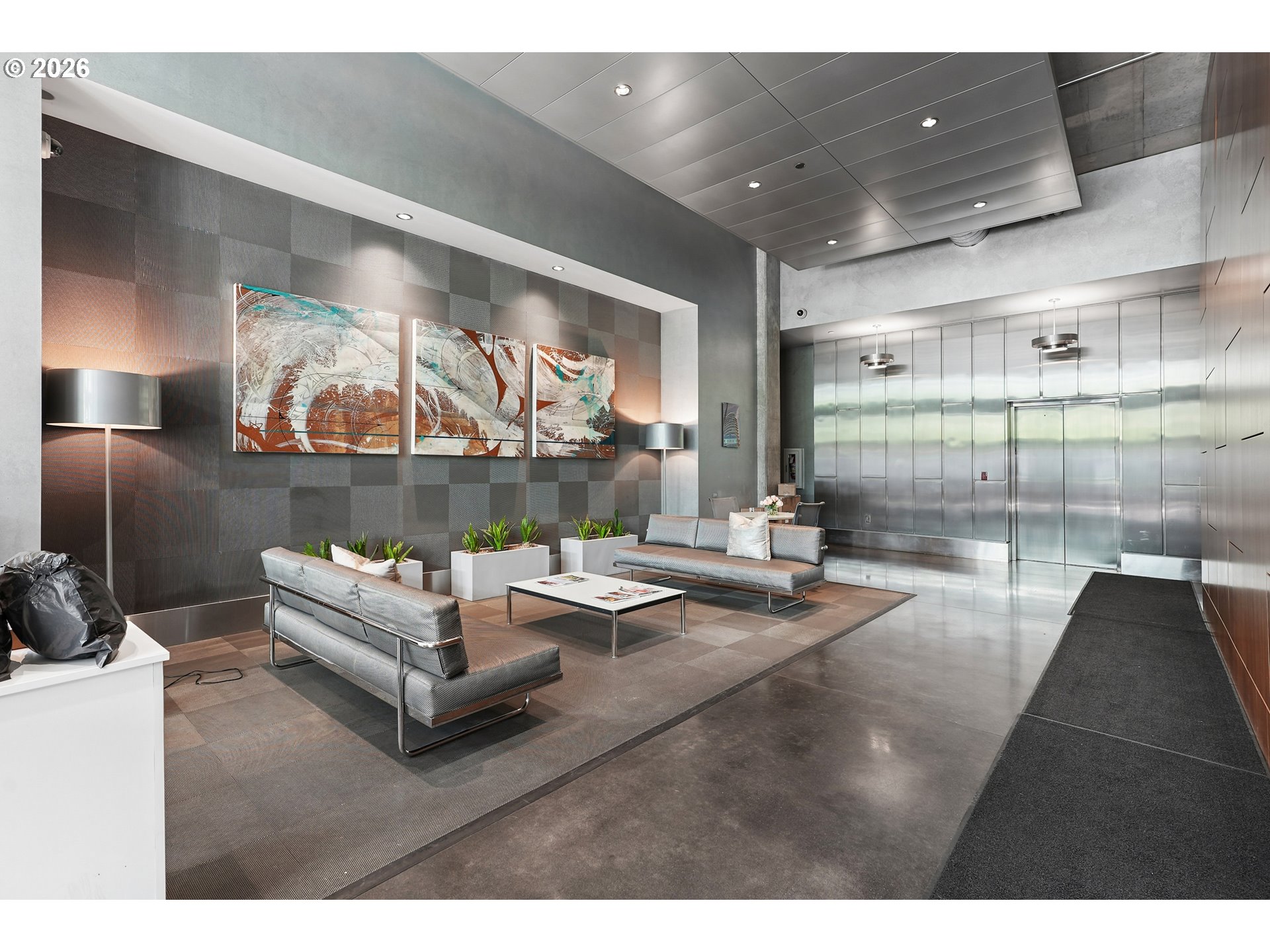 1926 W BURNSIDE ST 1210