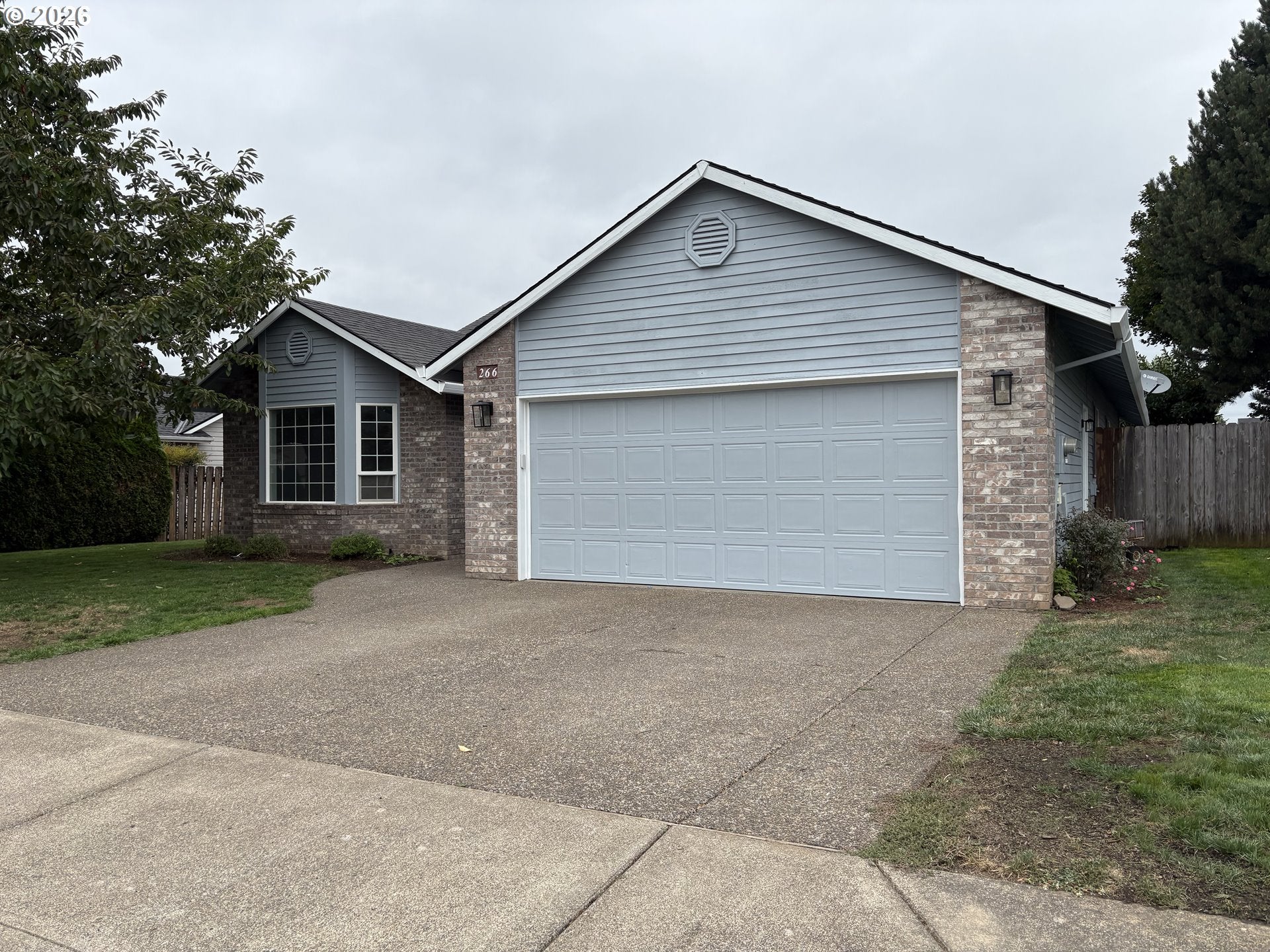 266 SE 10TH AVE