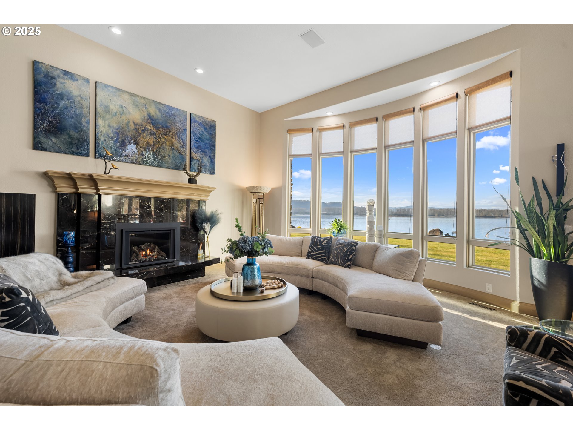 266 COLUMBIA POINT RD