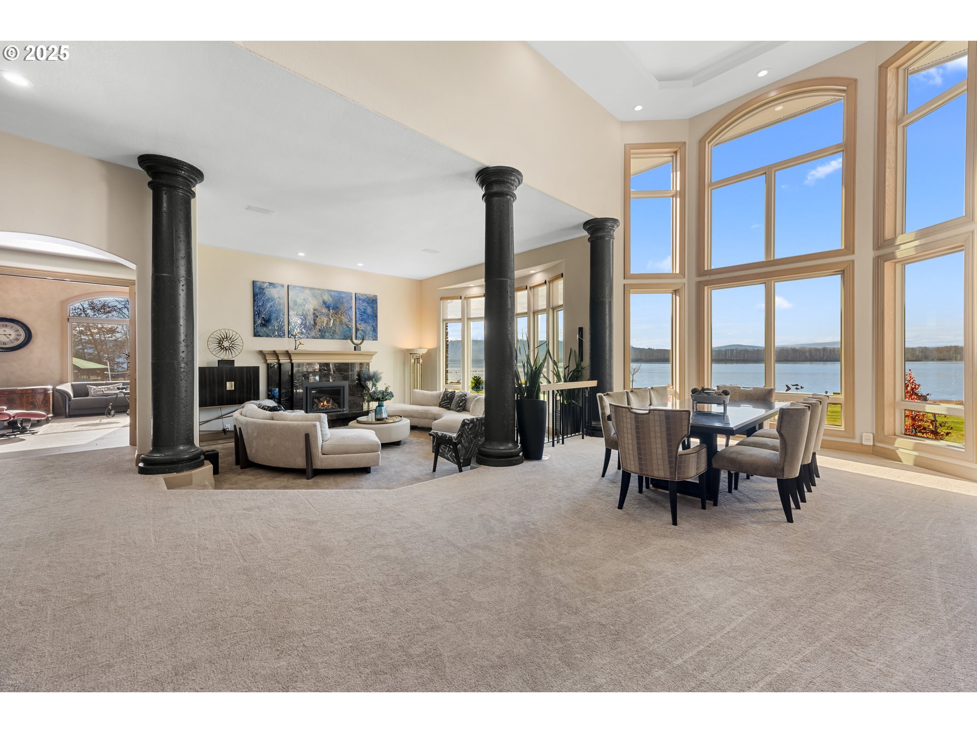 266 COLUMBIA POINT RD