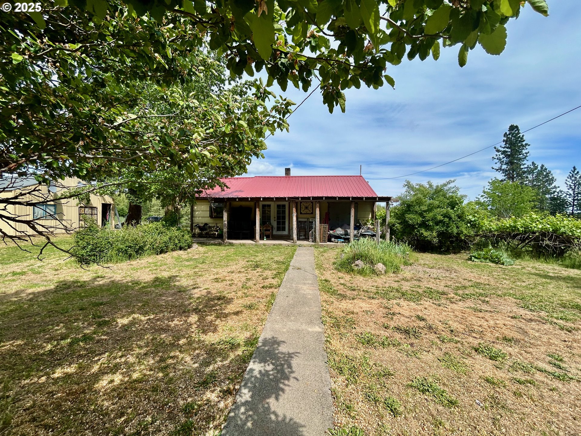 498 Turkey Ranch RD