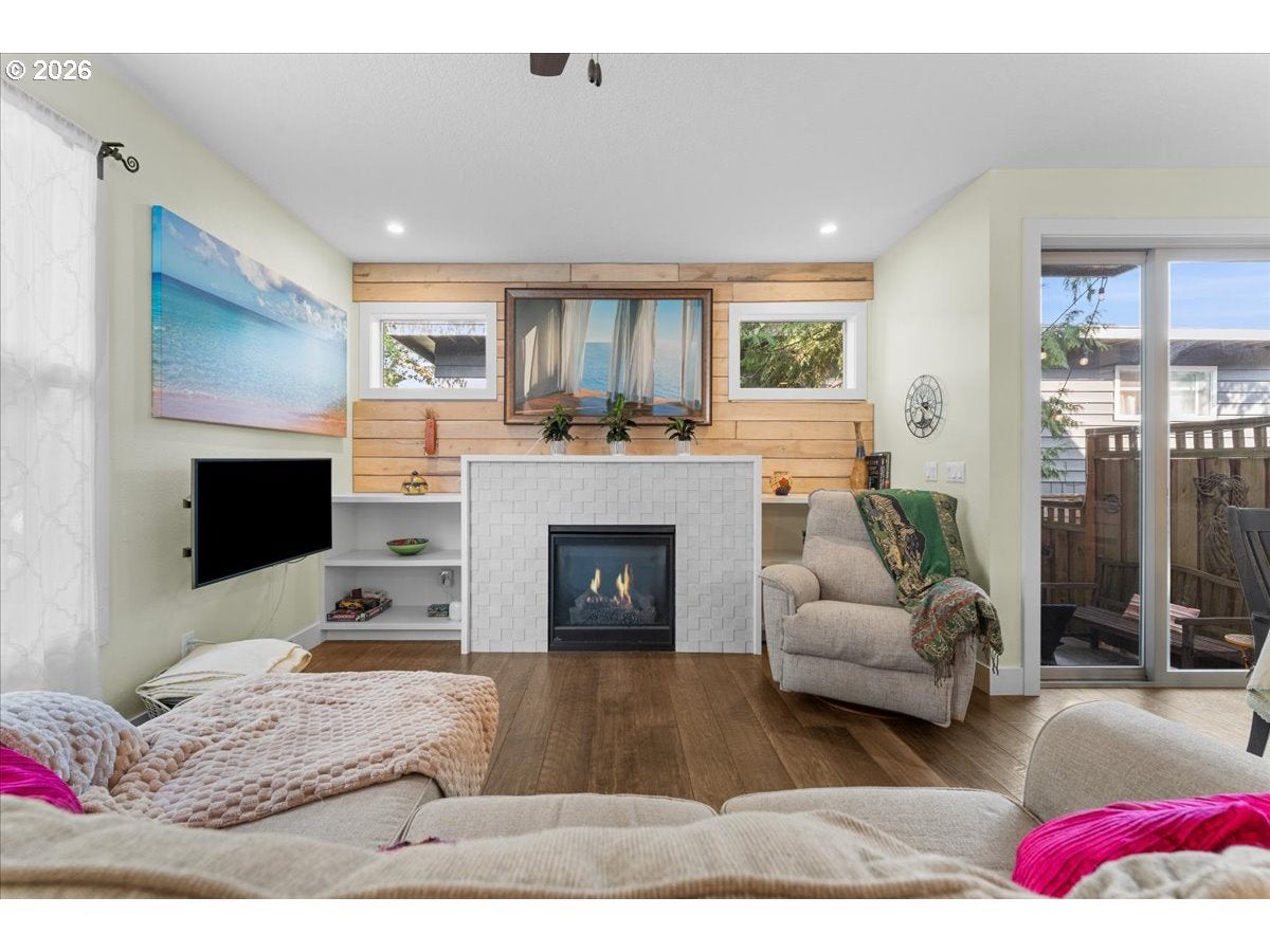 7862 SW CAPITOL HILL RD