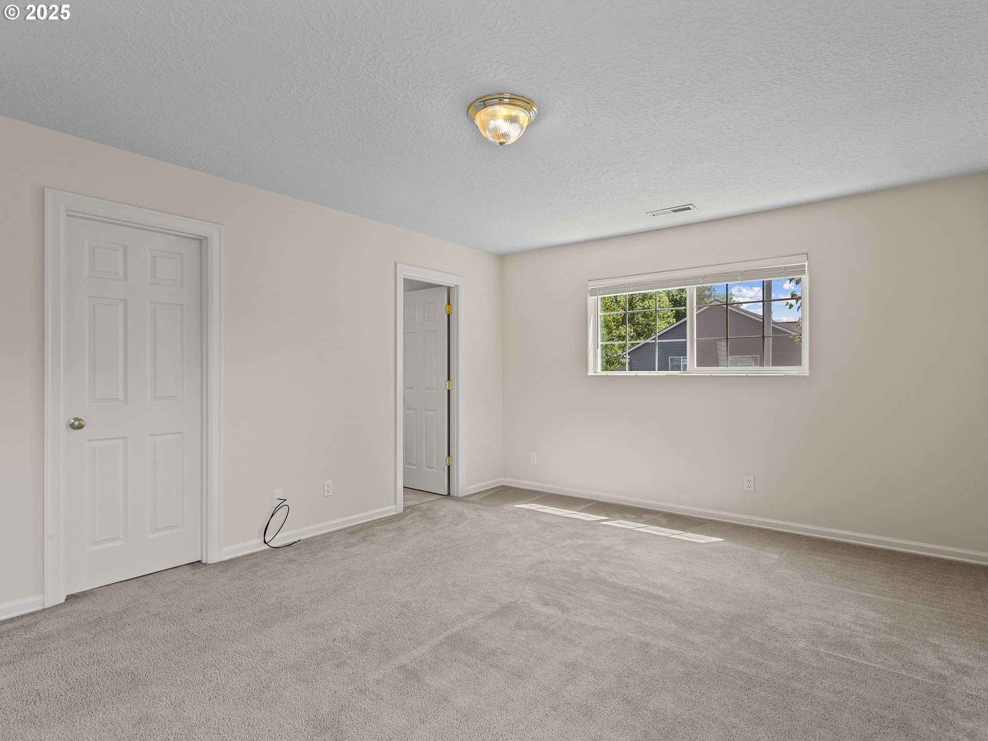 Ridgefield, Washington 98642, United States, 3 Bedrooms Bedrooms, ,3 BathroomsBathrooms,Residential,Active,146584