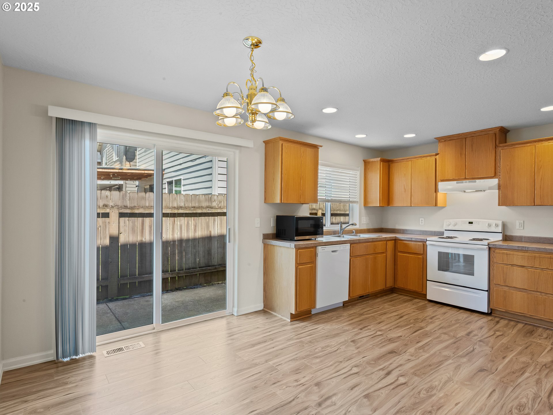 Ridgefield, Washington 98642, United States, 3 Bedrooms Bedrooms, ,3 BathroomsBathrooms,Residential,Active,146584