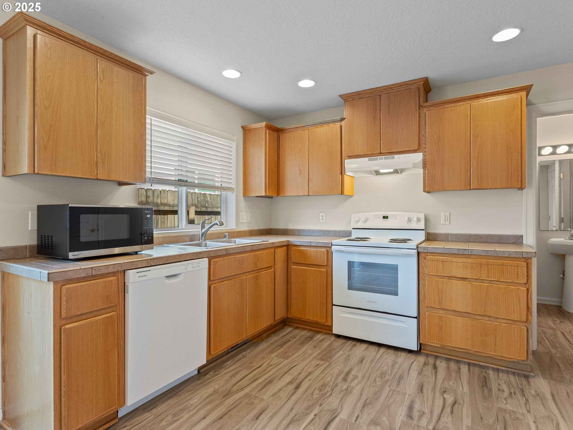 Ridgefield, Washington 98642, United States, 3 Bedrooms Bedrooms, ,3 BathroomsBathrooms,Residential,Active,146584