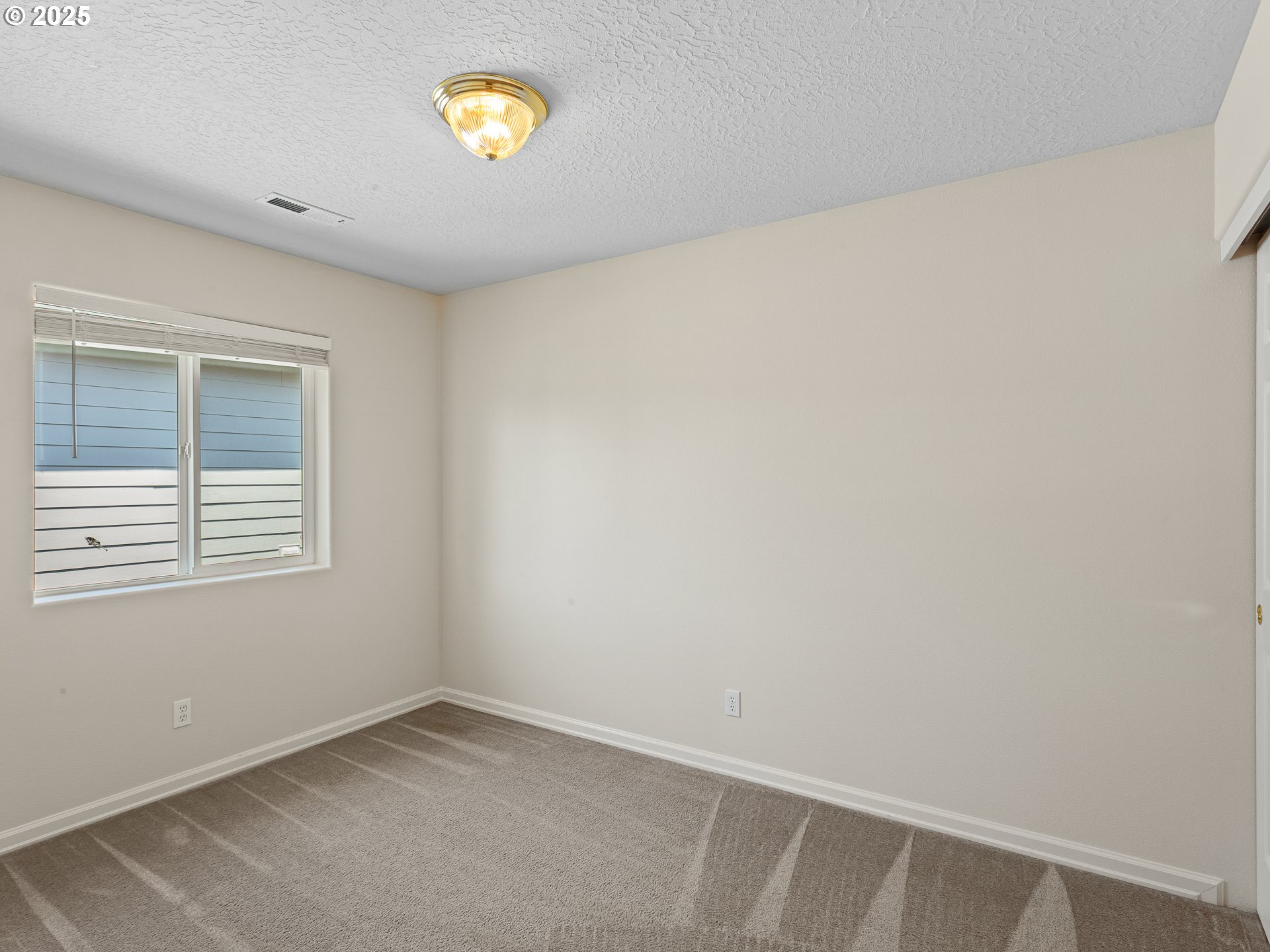 Ridgefield, Washington 98642, United States, 3 Bedrooms Bedrooms, ,3 BathroomsBathrooms,Residential,Active,146584