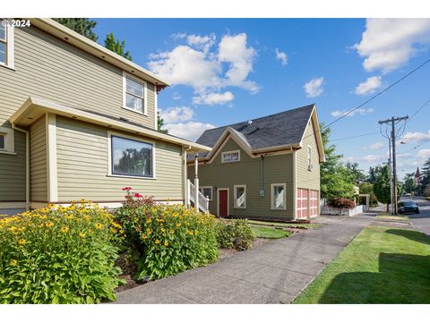 A home in Oregon City