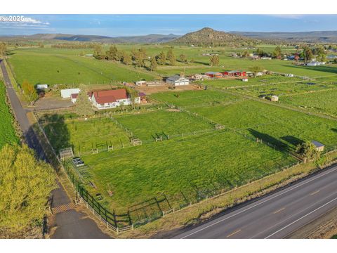 4664 N MCKAY RD Prineville OR 97754