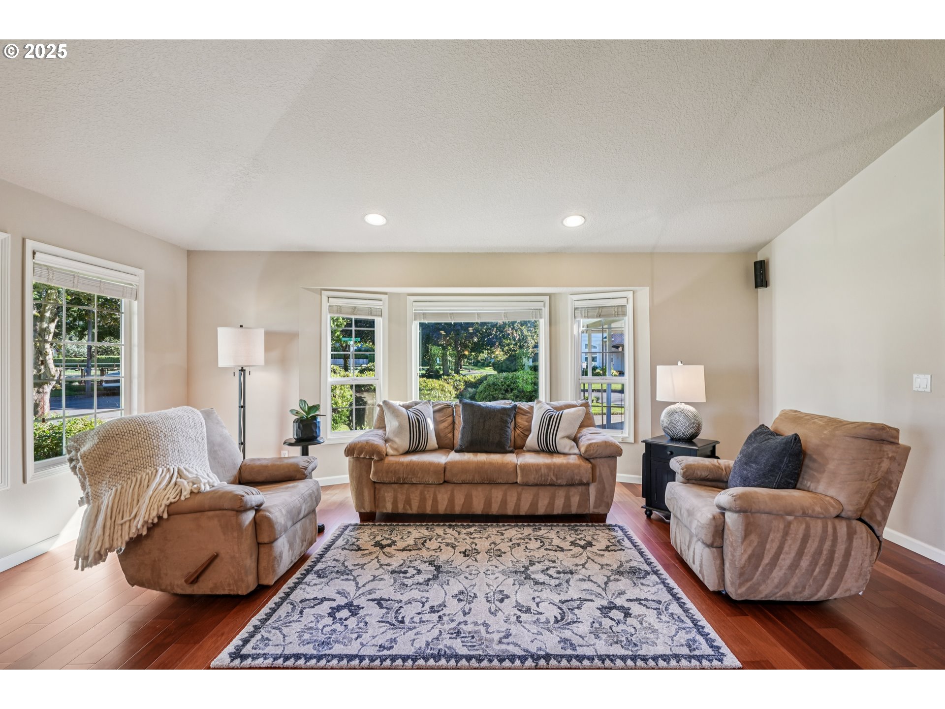 6873 SW COUNTRY VIEW CT