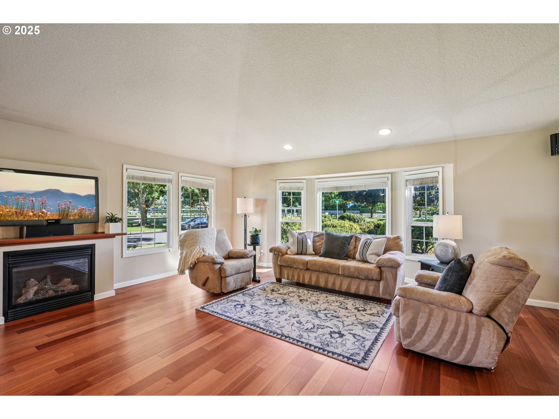6873 SW COUNTRY VIEW CT
