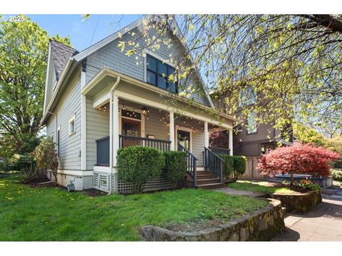 44 NE STANTON ST Portland OR 97212